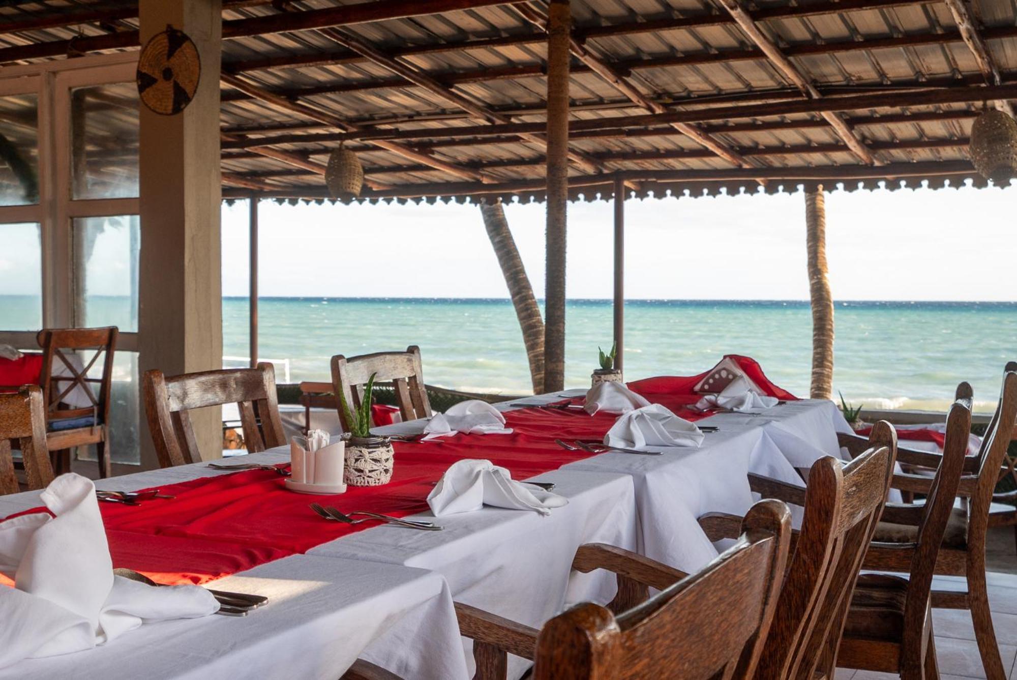 Mandarin Zanzibar Kizimkazi