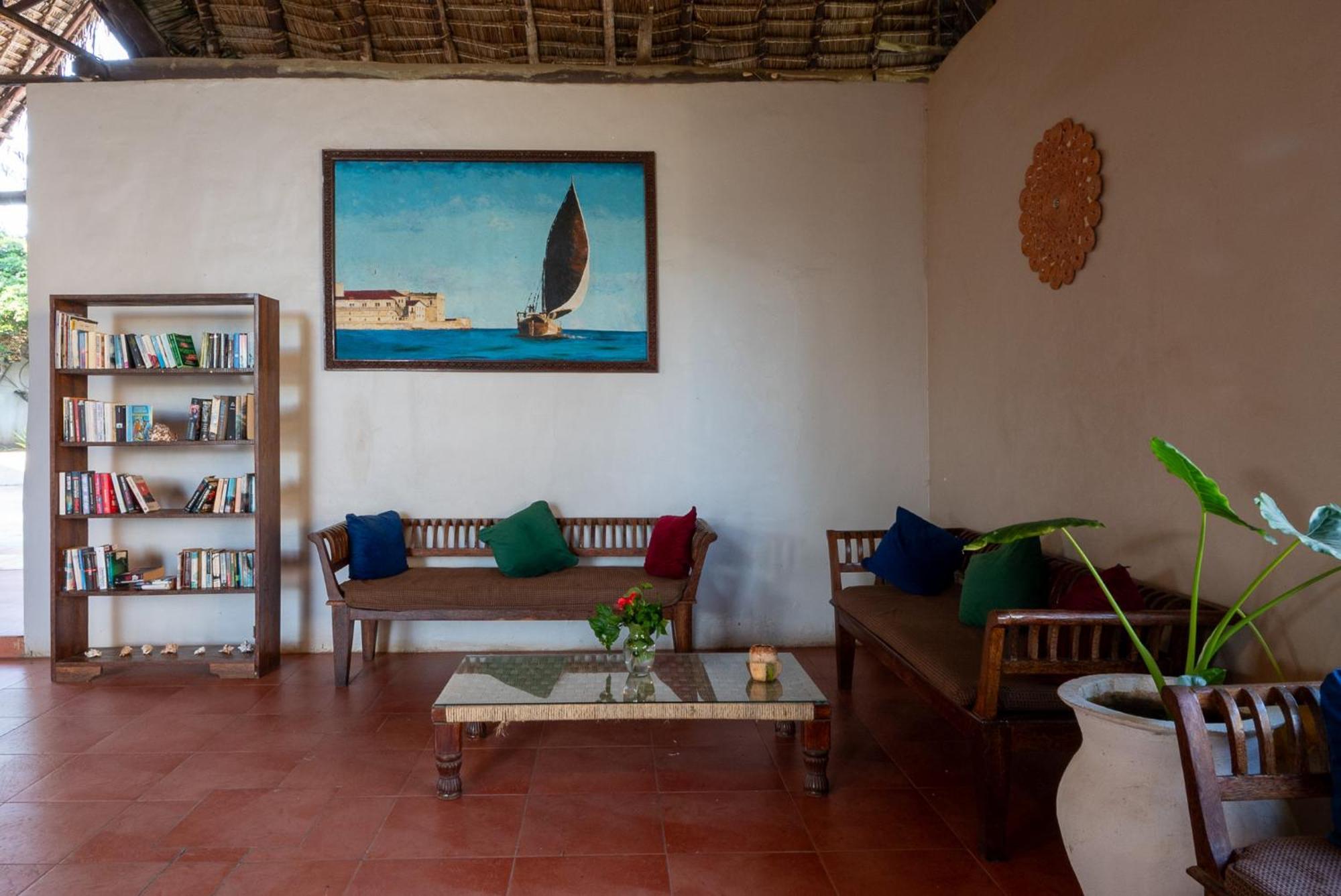 Mandarin Zanzibar Kizimkazi