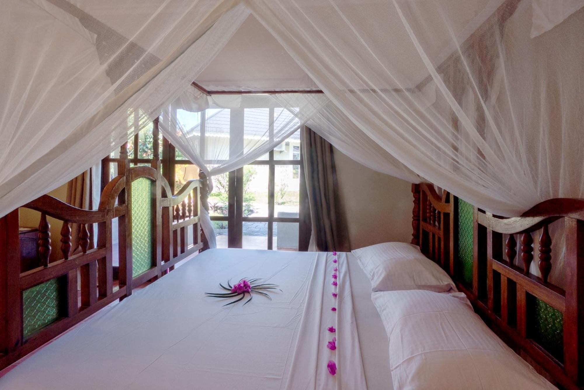 Mandarin Zanzibar 4*